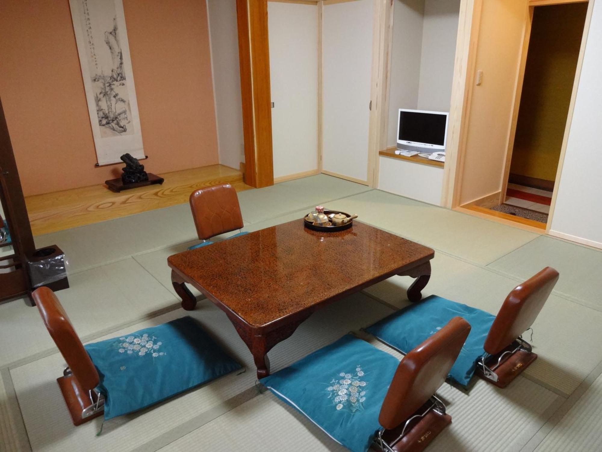 Chuokan Shimizuya Ryokan Nagano Rom bilde