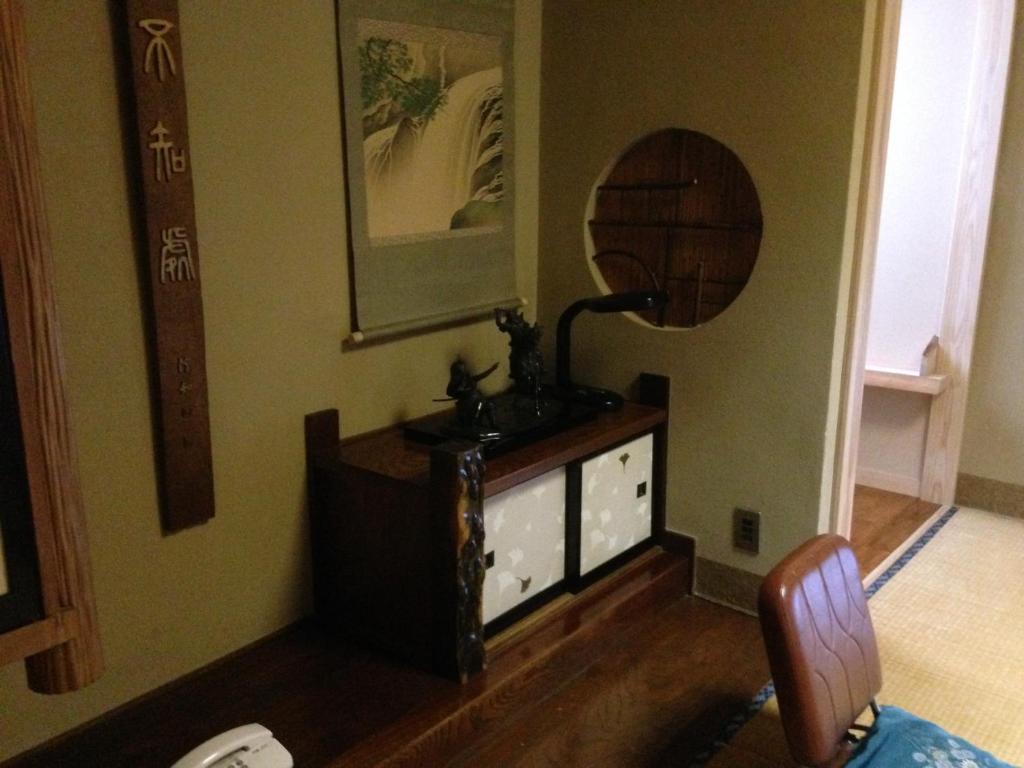 Chuokan Shimizuya Ryokan Nagano Rom bilde